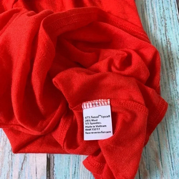 Nine west long sleeve turtle neck top - Picture 6 of 7